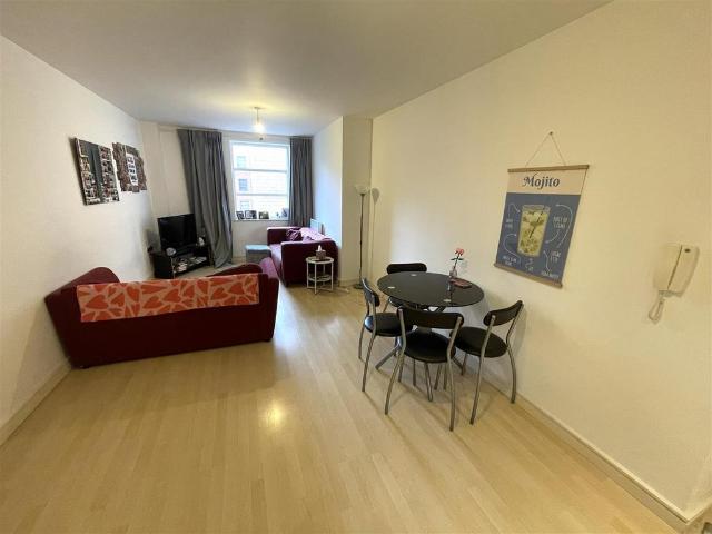 1 bedroom apartment for sale