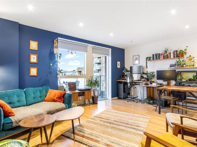 1 bedroom apartment for sale