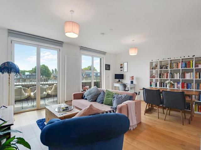 1 bedroom apartment for sale