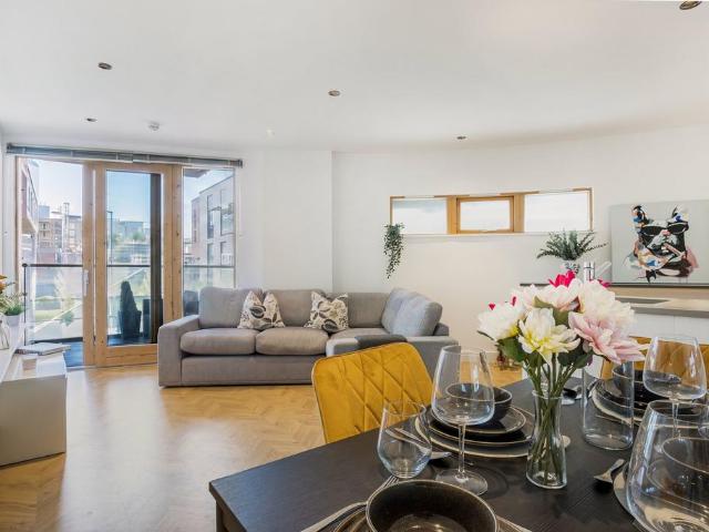 1 bedroom apartment for sale
