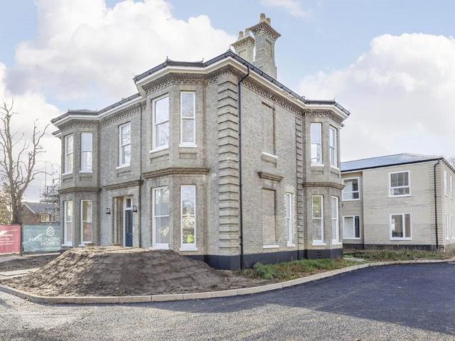 1 bedroom apartment for sale