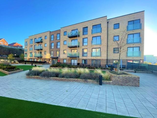 1 bedroom flat for sale