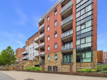 1 bedroom apartment for sale