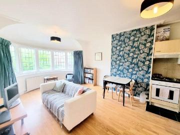 1 bedroom apartment for sale