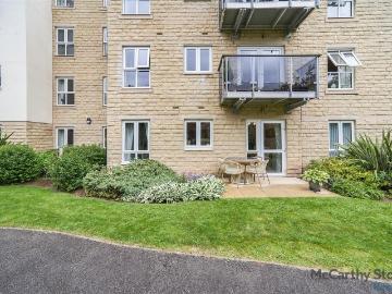 1 bedroom apartment for sale