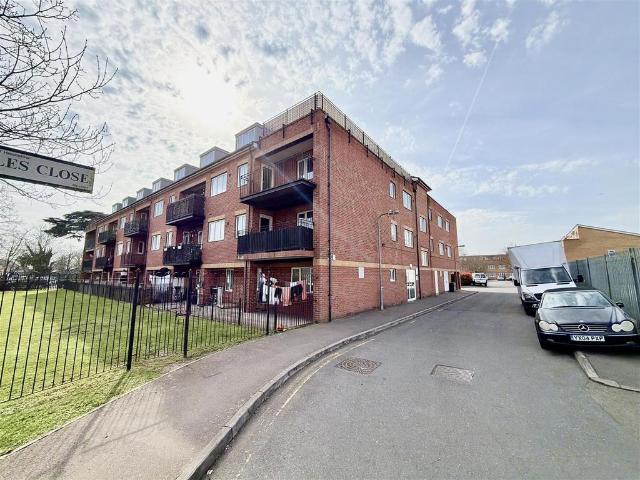 1 bedroom apartment for sale