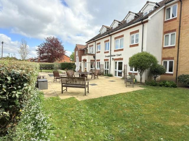1 bedroom apartment for sale
