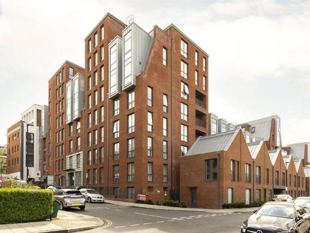 1 bedroom apartment for sale