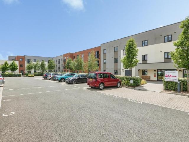 1 bedroom apartment for sale