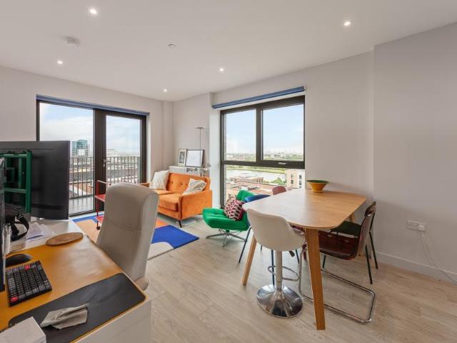 1 bedroom apartment for sale