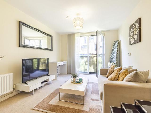 1 bedroom apartment for sale
