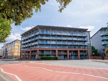 Birmingham, West Midlands, Midlands - Balcony