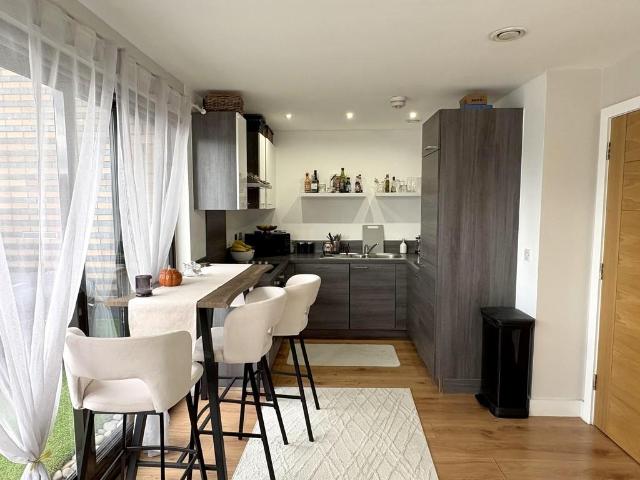 1 bedroom apartment for sale