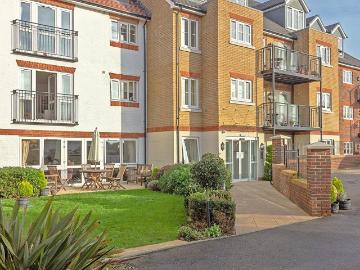 1 bedroom apartment for sale