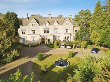 Cotswold, Gloucestershire county, Southdowns