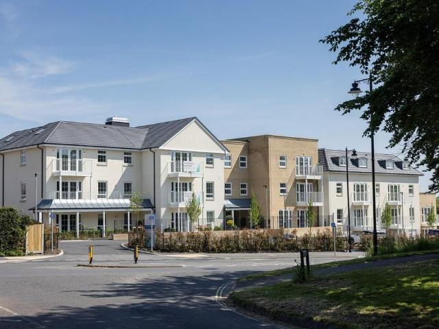1 bedroom apartment for sale