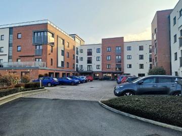 Northwich, Cheshire county, Midlands - Concierge