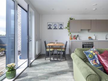 1 bedroom apartment for sale
