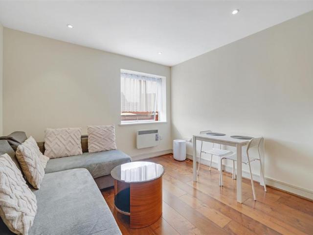 1 bedroom apartment for sale