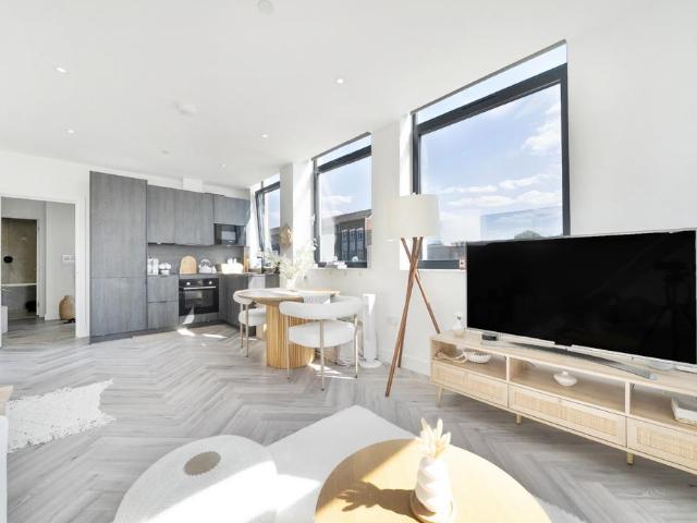 1 bedroom apartment for sale