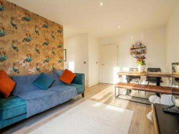 1 bedroom apartment for sale