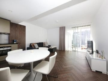 Nine Elms, London, Greater London - Garden