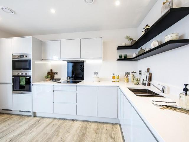 1 bedroom apartment for sale