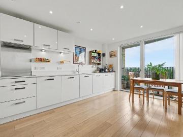 1 bedroom apartment for sale