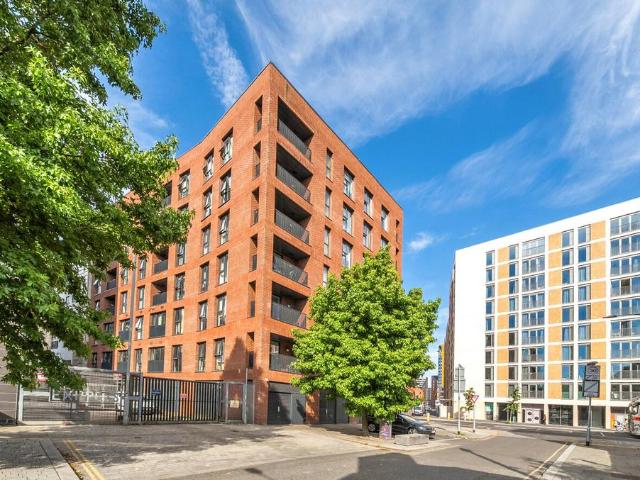 1 bedroom apartment for sale