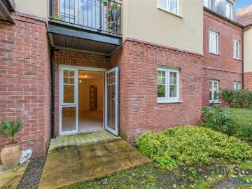 1 bedroom apartment for sale