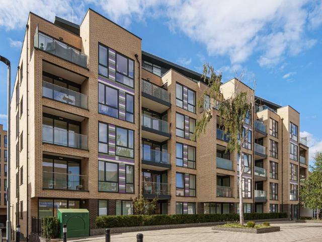1 bedroom apartment for sale