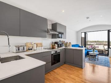1 bedroom apartment for sale