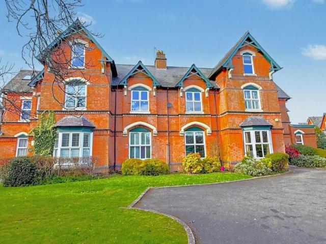 1 bedroom apartment for sale
