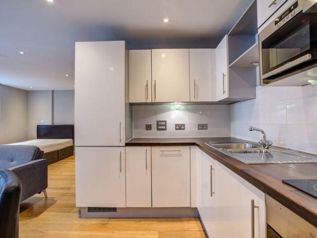 1 bedroom apartment for sale