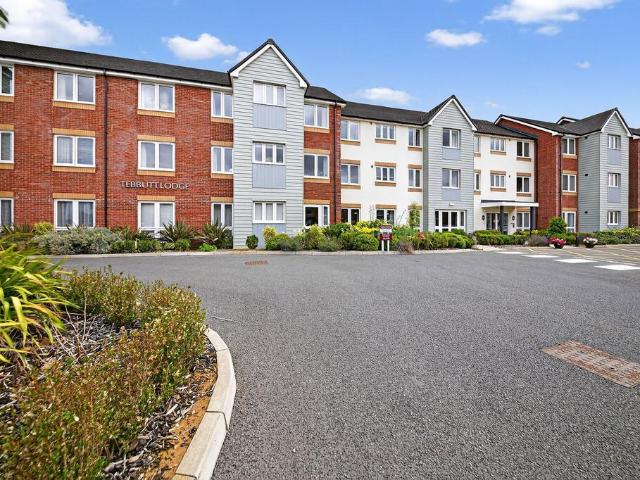 1 bedroom apartment for sale