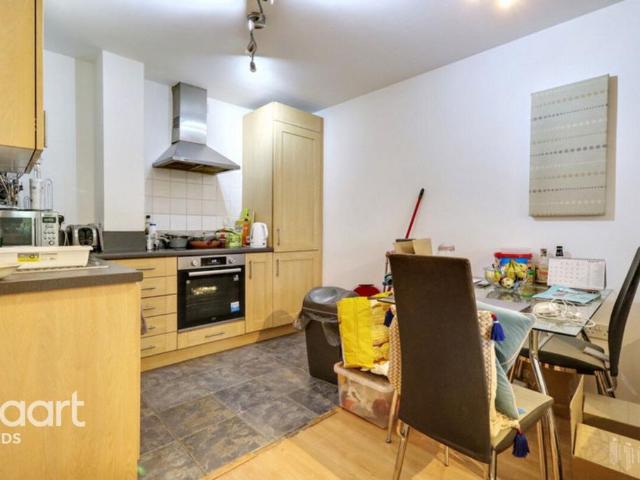 1 bedroom apartment for sale