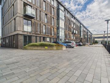 1 bedroom apartment for sale