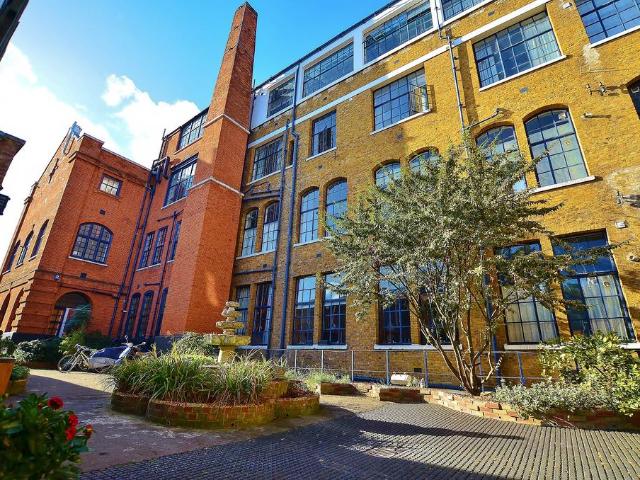 1 bedroom apartment for sale