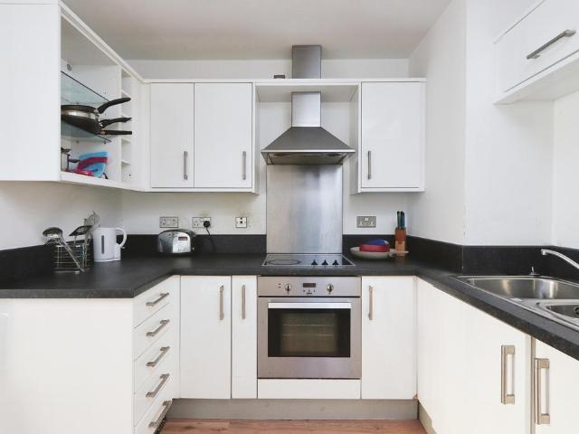 1 bedroom apartment for sale