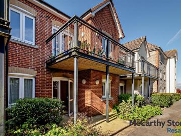 1 bedroom apartment for sale