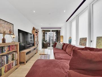 1 bedroom apartment for sale