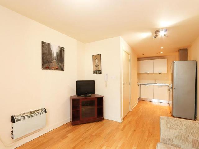 1 bedroom apartment for sale