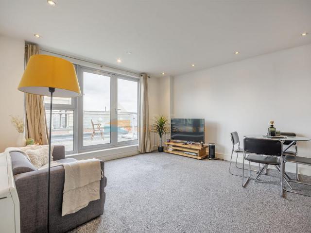 1 bedroom apartment for sale