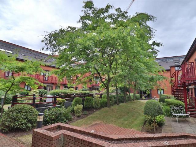 1 bedroom apartment for sale