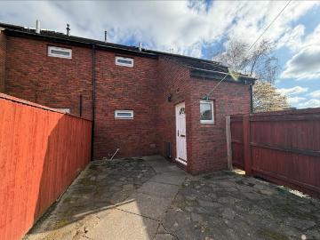 Northwich, Cheshire county, Midlands - Equipped kitchen