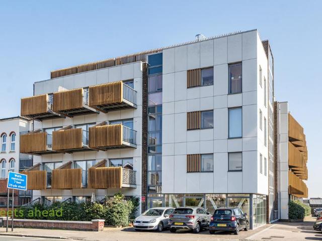 1 bedroom apartment for sale