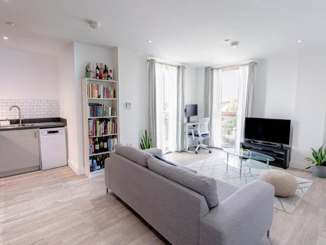 1 bedroom apartment for sale