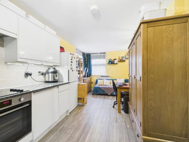 1 bedroom apartment for sale