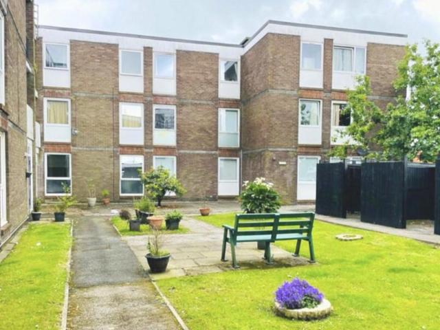 1 bedroom apartment for sale