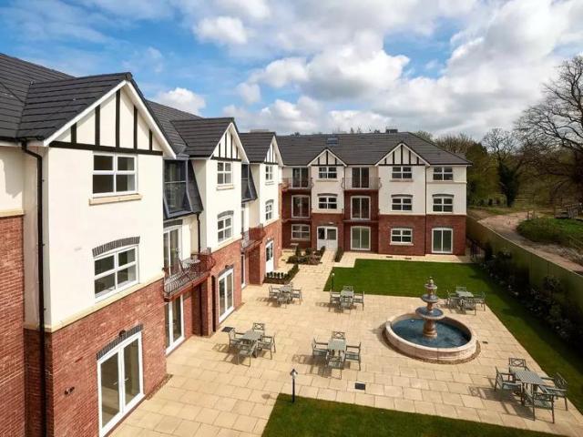 1 bedroom apartment for sale